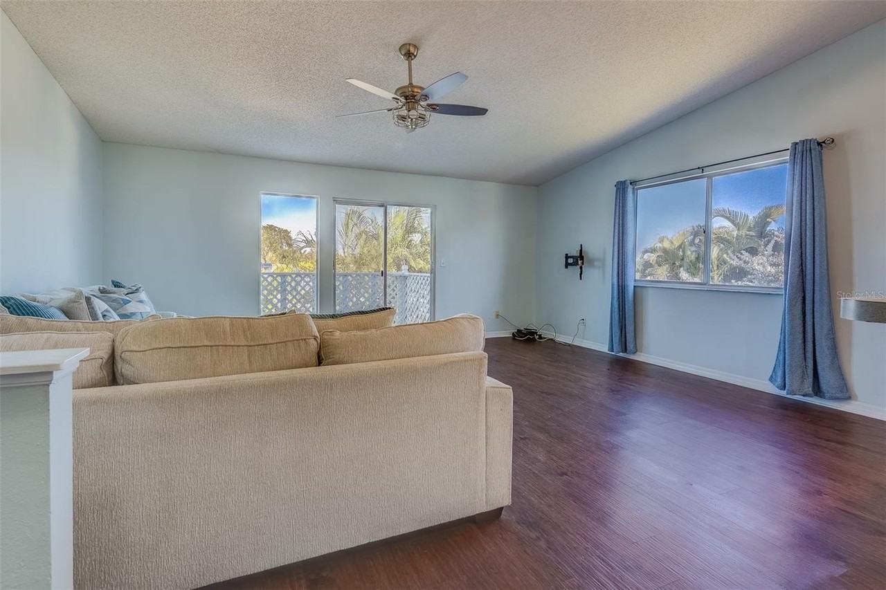 508 Garland Cir - Photo 7 of 50