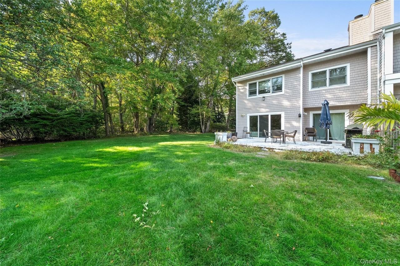 133 Boathouse Ln - Photo 6 of 25