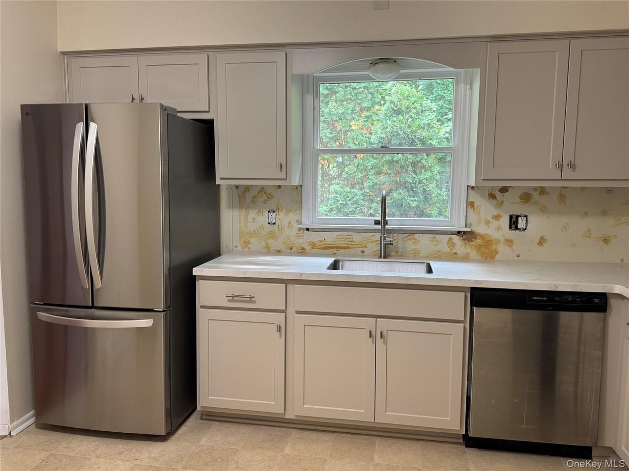 55 High St - Photo 4 of 14