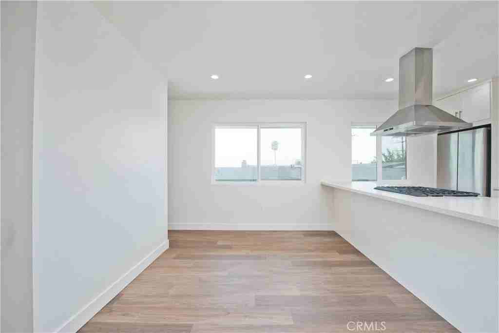 313 Raymondale Dr #D - Photo 6 of 24