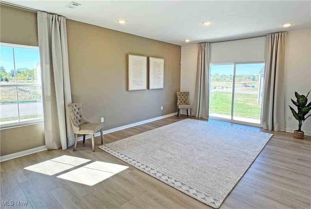 411 Honeycrisp Dr Ne - Photo 6 of 23