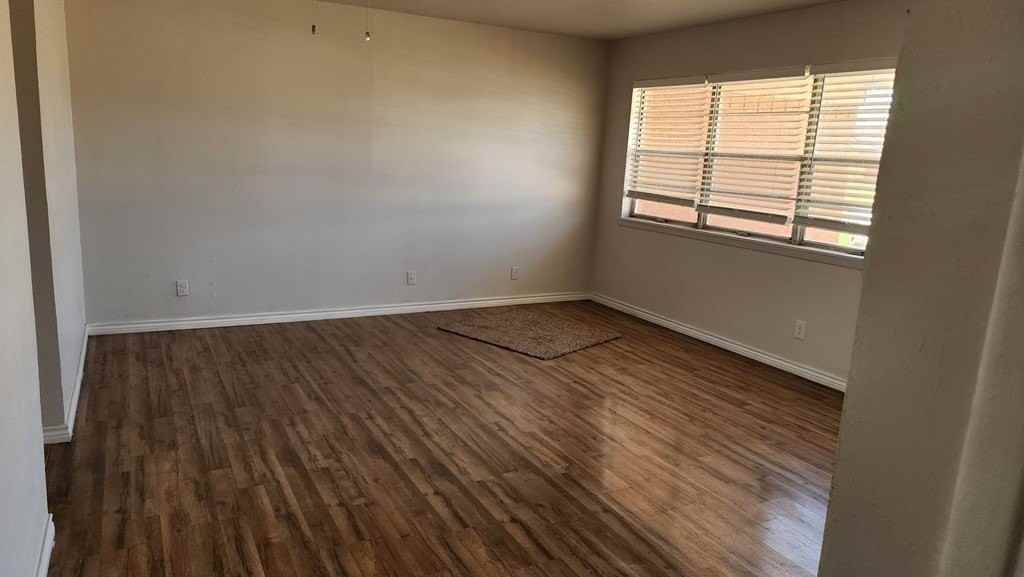 4621 Leisure Dr - Photo 3 of 3