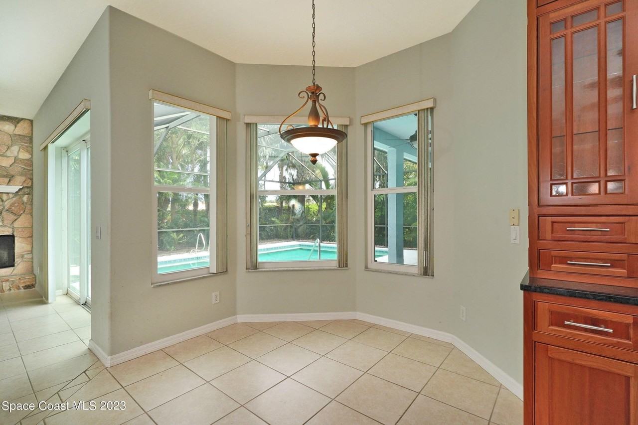 1521 Wilmington Dr - Photo 5 of 24