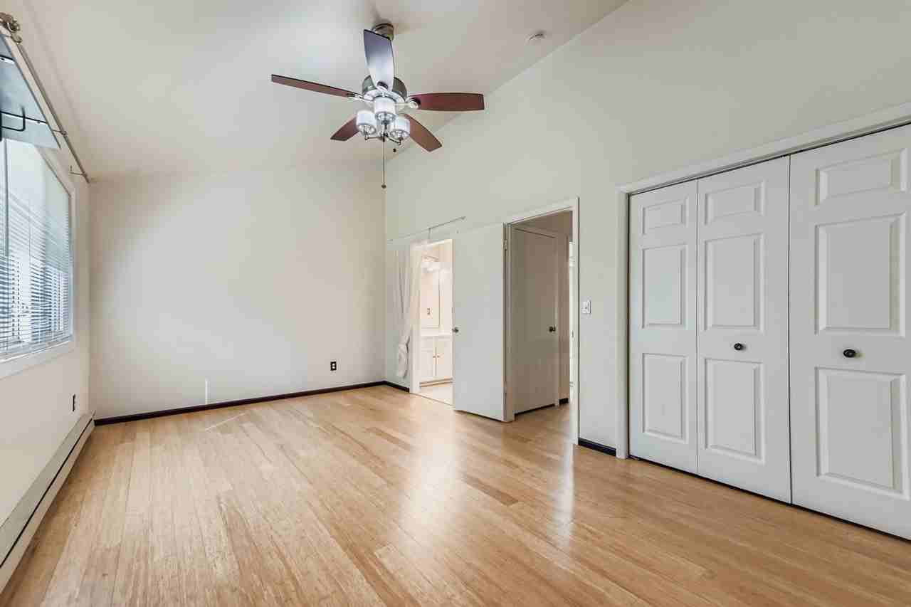 3153 Eastwood Ct - Photo 3 of 13