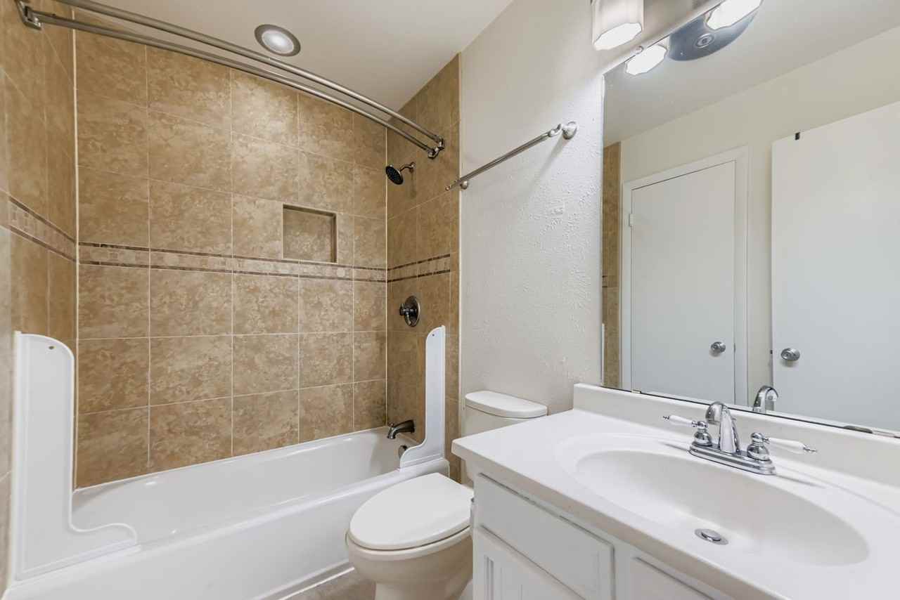 3153 Eastwood Ct - Photo 4 of 13