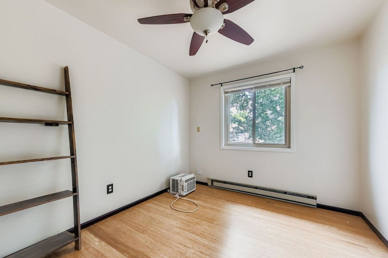 3153 Eastwood Ct - Photo 5 of 13