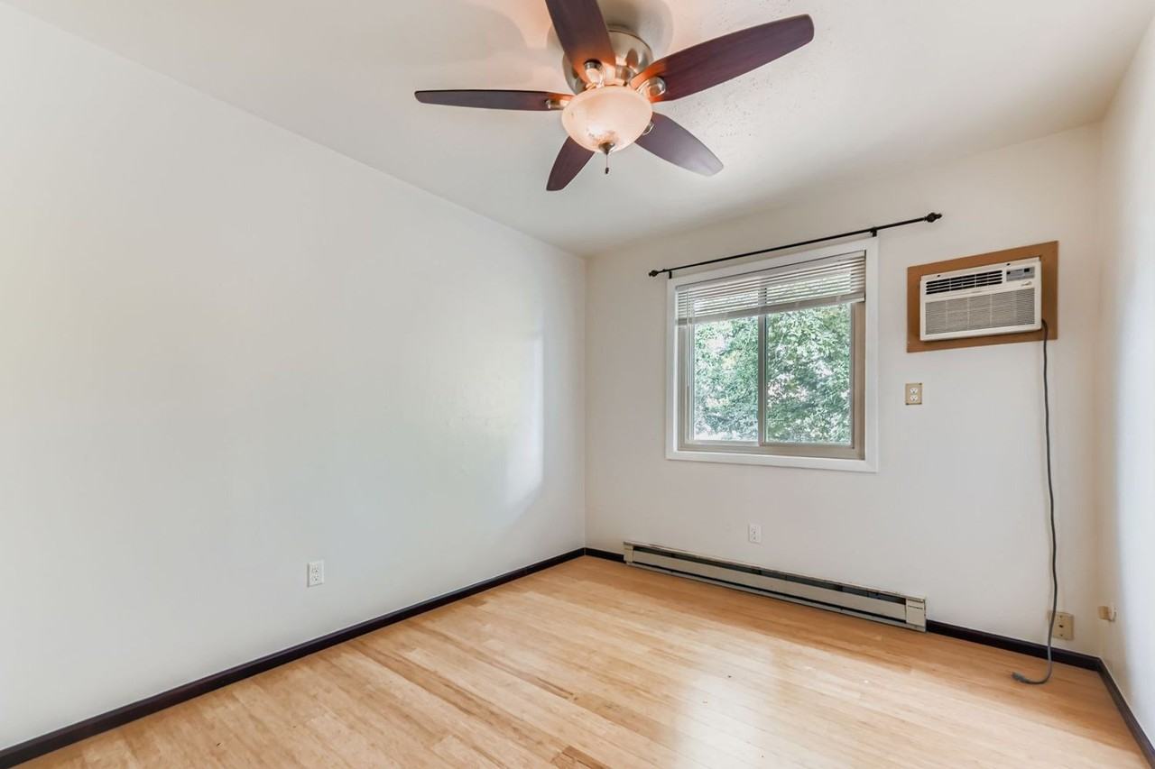 3153 Eastwood Ct - Photo 6 of 13