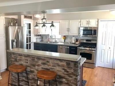 533 Walnut Ave - Photo 2 of 14