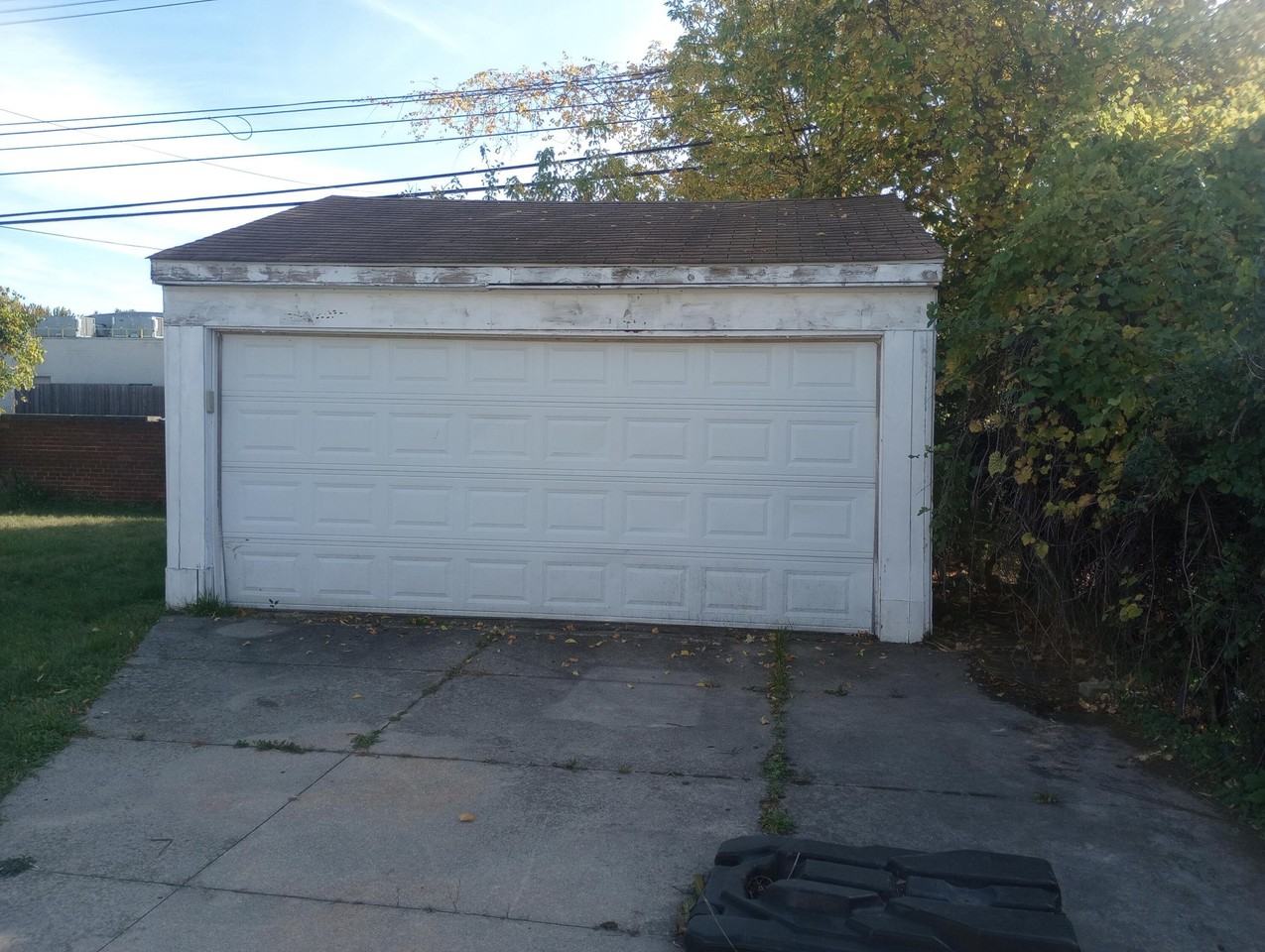 29228 Marshall St - Photo 2 of 14