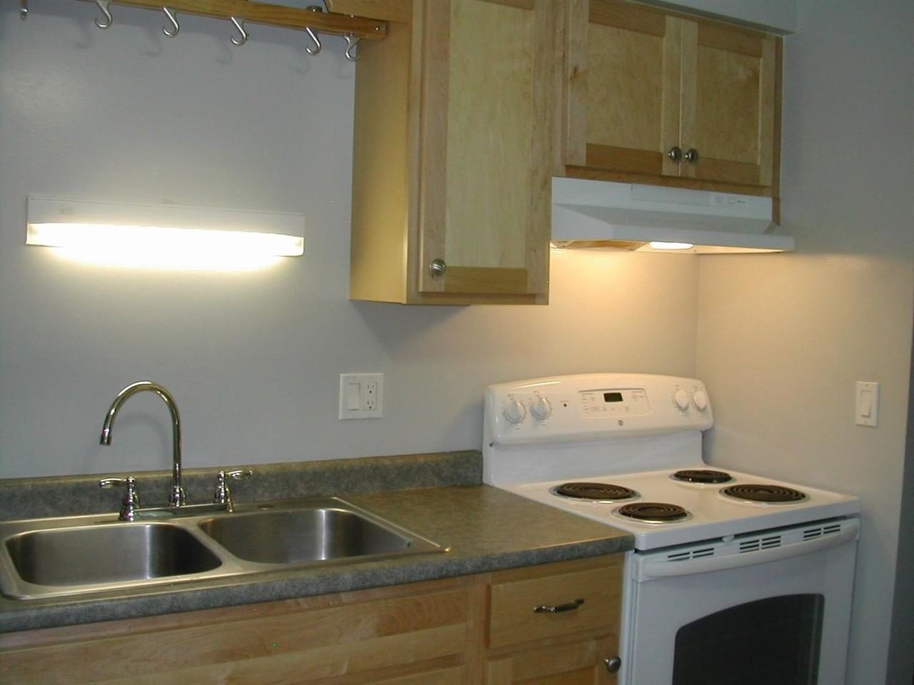 245 Brookridge Ct Apt 1 #1 - Photo 7 of 17