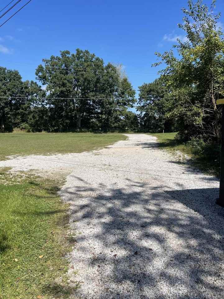 9375 N Territorial Rd - Photo 2 of 8