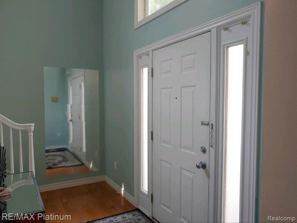 481 Village Oaks Ct - Photo 3 of 34