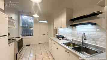 featured image of 490 Piccadilly Street 02