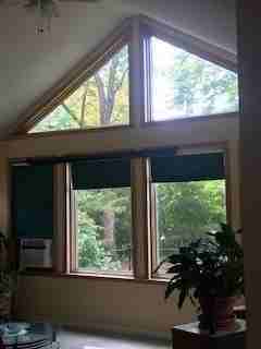 342 Roosevelt Avenue - Photo 3 of 8