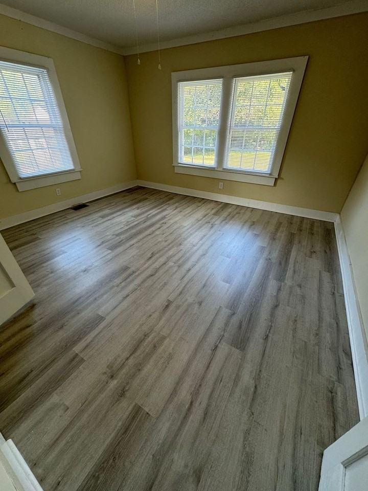 449 Jackson St - Photo 6 of 9