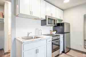 featured image of 4757 Hayes Rd