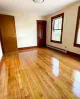 featured image of 114 S Champlain St