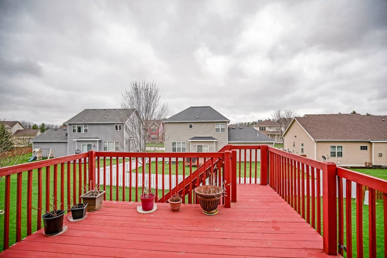 818 Redan Dr - Photo 4 of 48