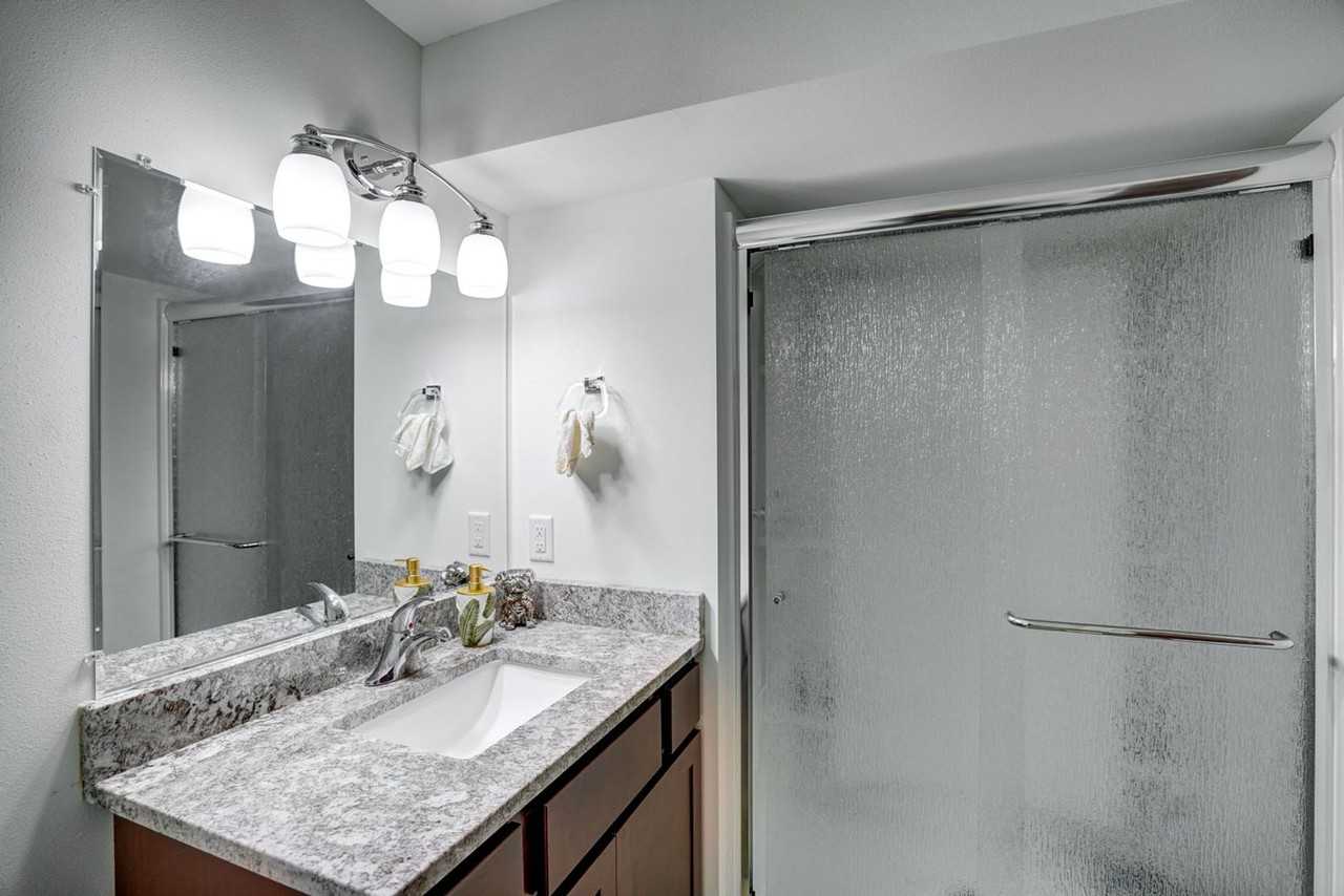 818 Redan Dr - Photo 5 of 48