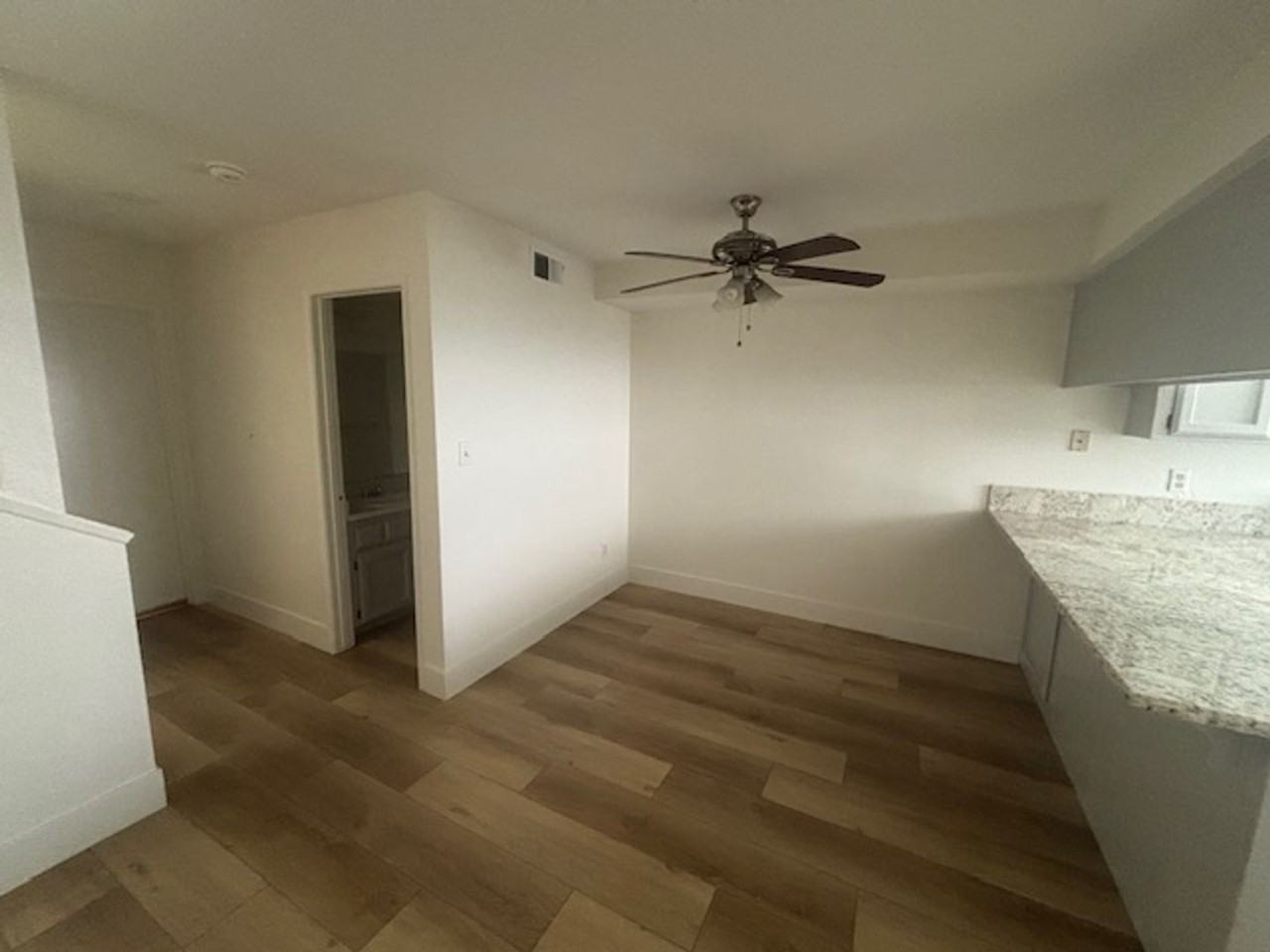 817 Quail Ln #13 - Photo 7 of 21
