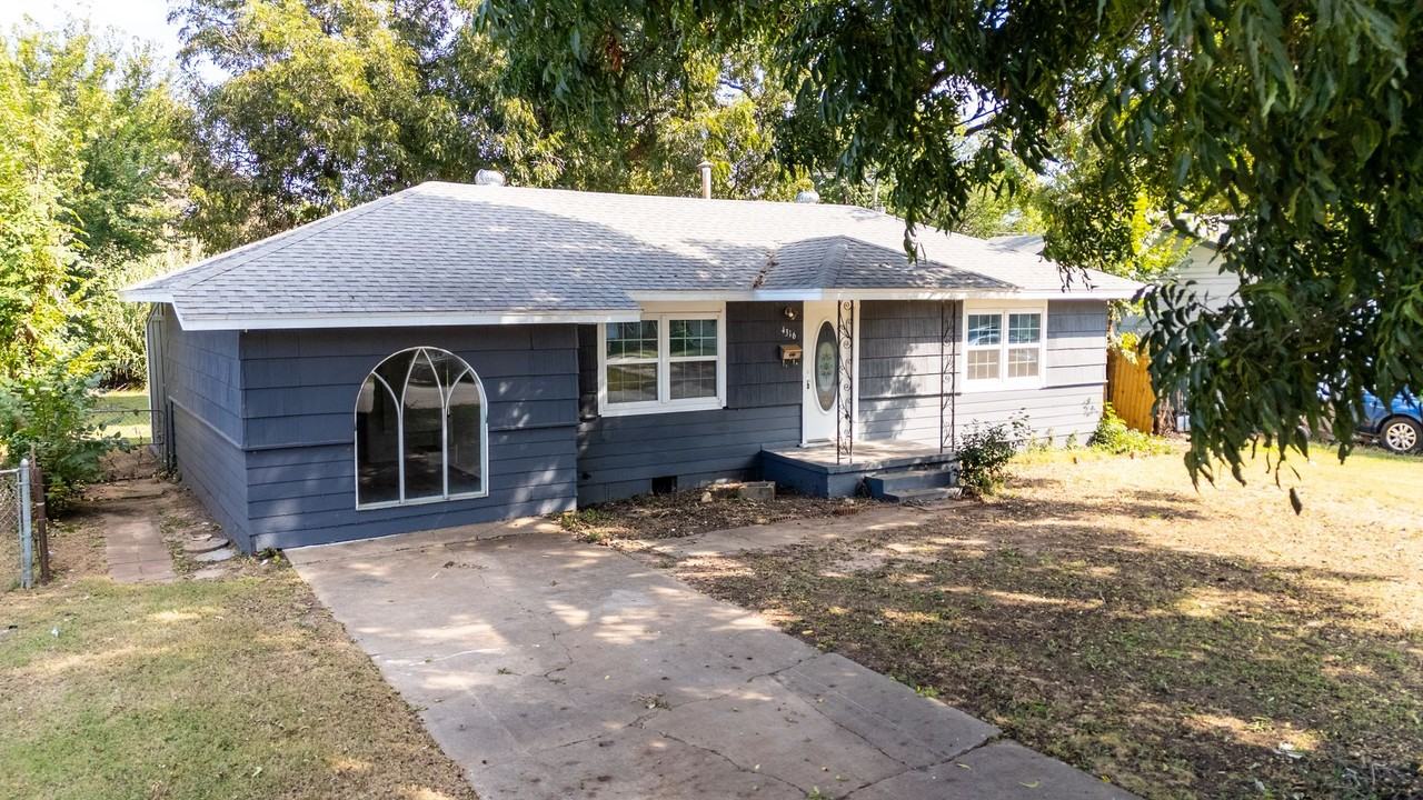 4316 N Libby Ave - Photo 4 of 30