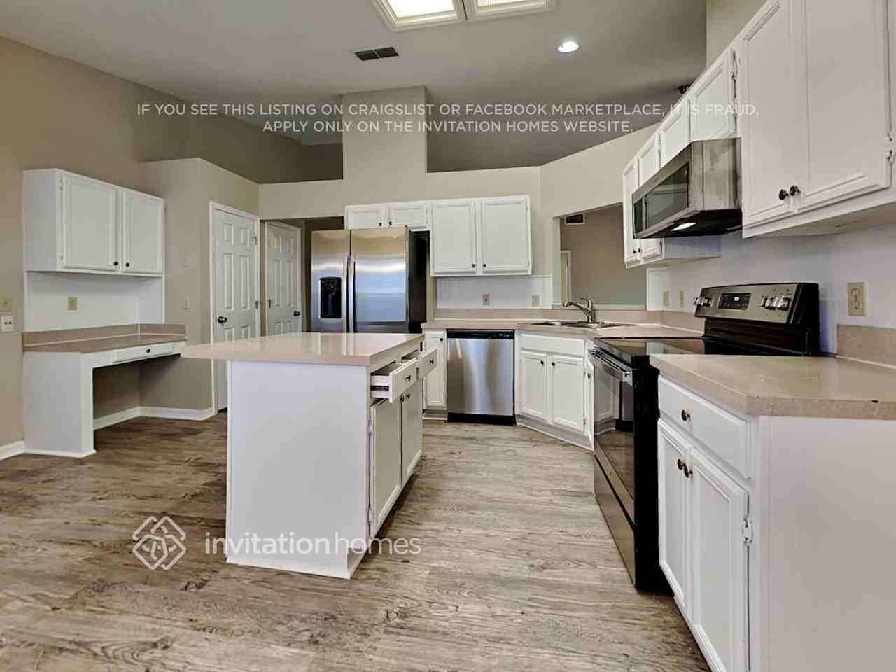8844 Ivymill Pl S - Photo 5 of 19