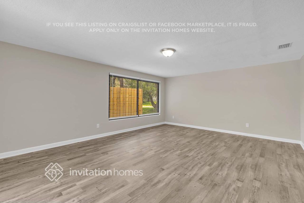 4127 Glenview Rd - Photo 4 of 23
