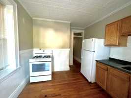 featured image of 585 Pleasant St