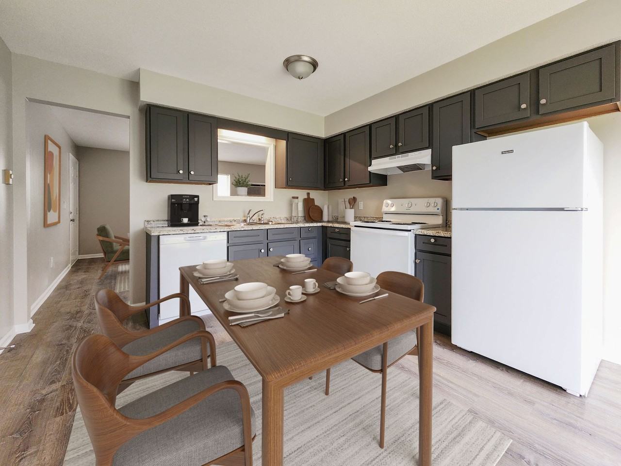 Lutz Villas - Photo 5 of 7