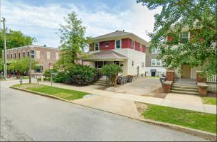 featured image of 608 E 2nd St