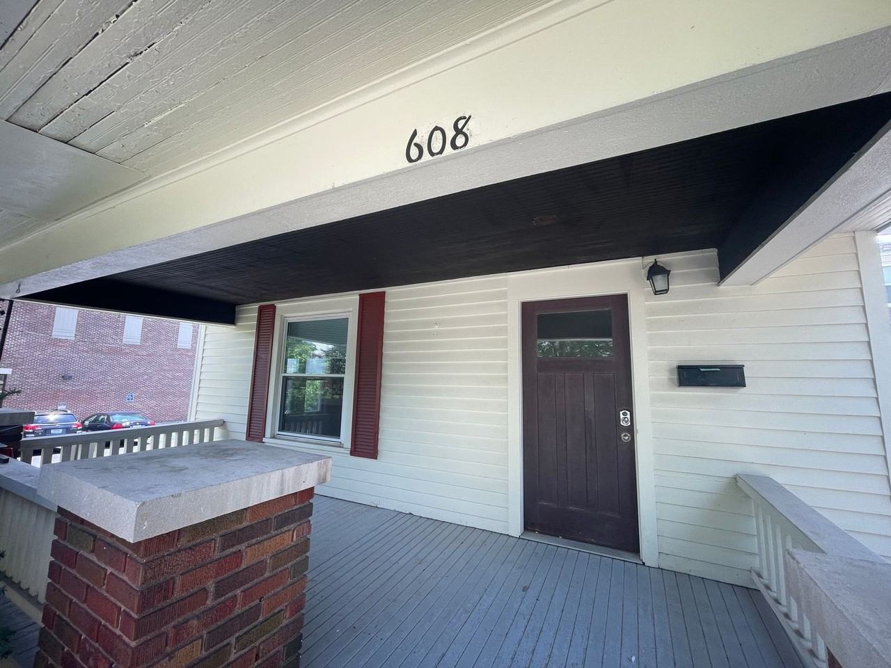 608 E 2nd St - Photo 2 of 2