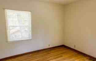 featured image of 809 S Henderson St