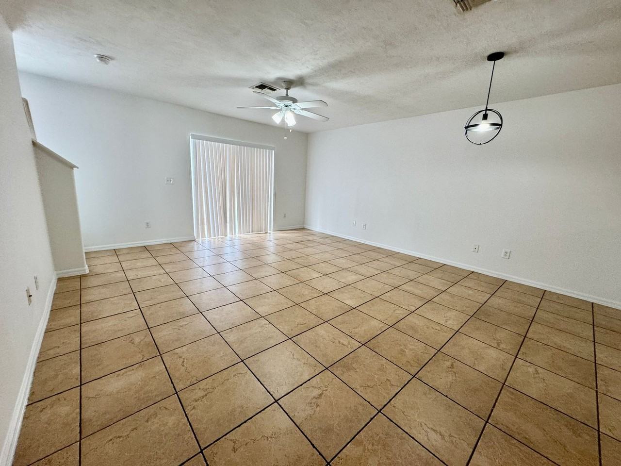 12644 Somerset Oaks Street - Photo 2 of 17