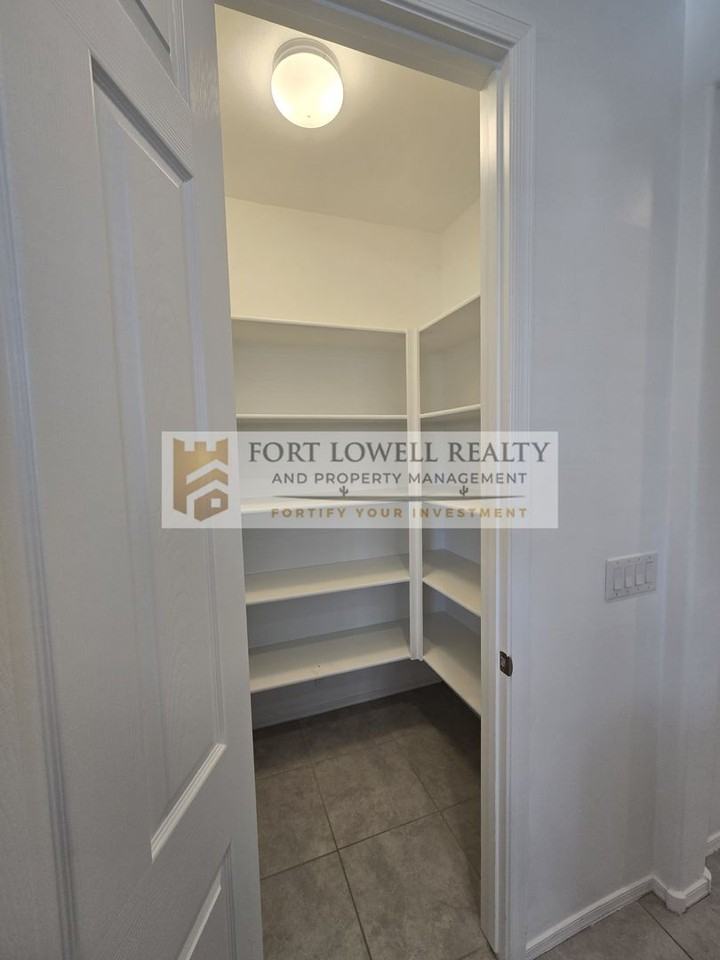 6456 E Via Jardin Verde - Photo 6 of 32