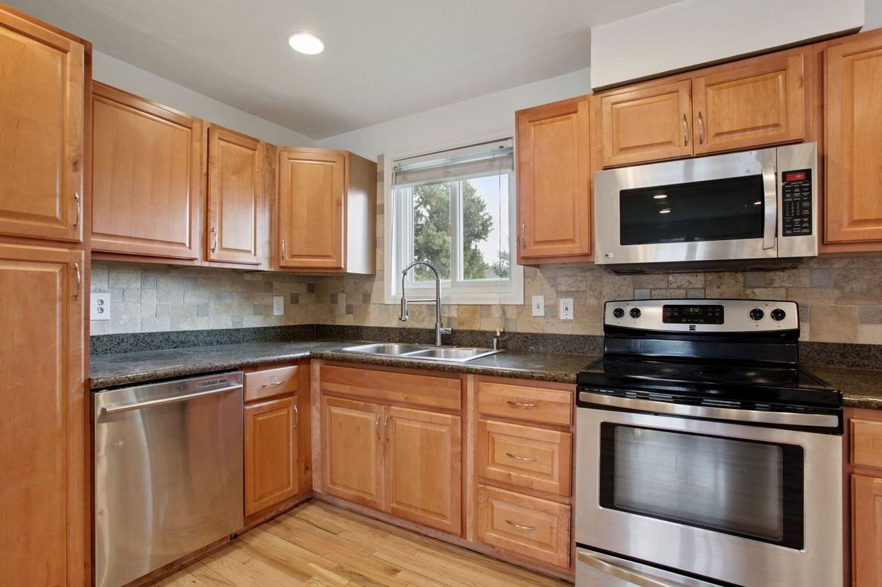 17256 E Prentice Dr - Photo 2 of 25