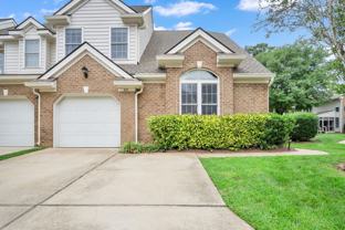 307 Hillside Ter - Photo 1 of 1