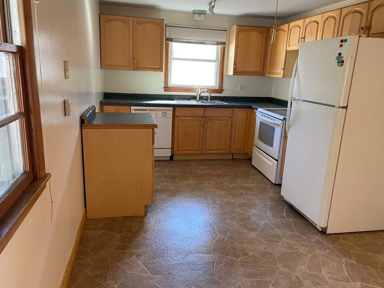 4531 2nd St Ne - Photo 2 of 6