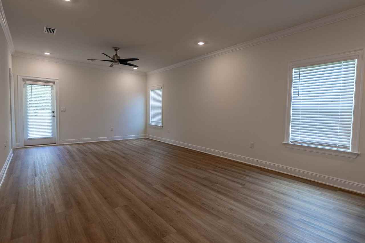 16267 Tigris Rd - Photo 2 of 18