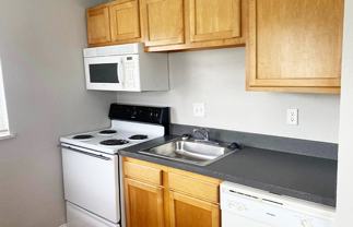 Lowell 555 - Photo 1 of 1