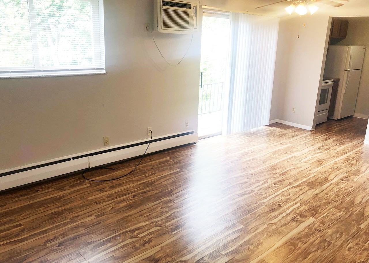 Ludlow 440 - Photo 3 of 10