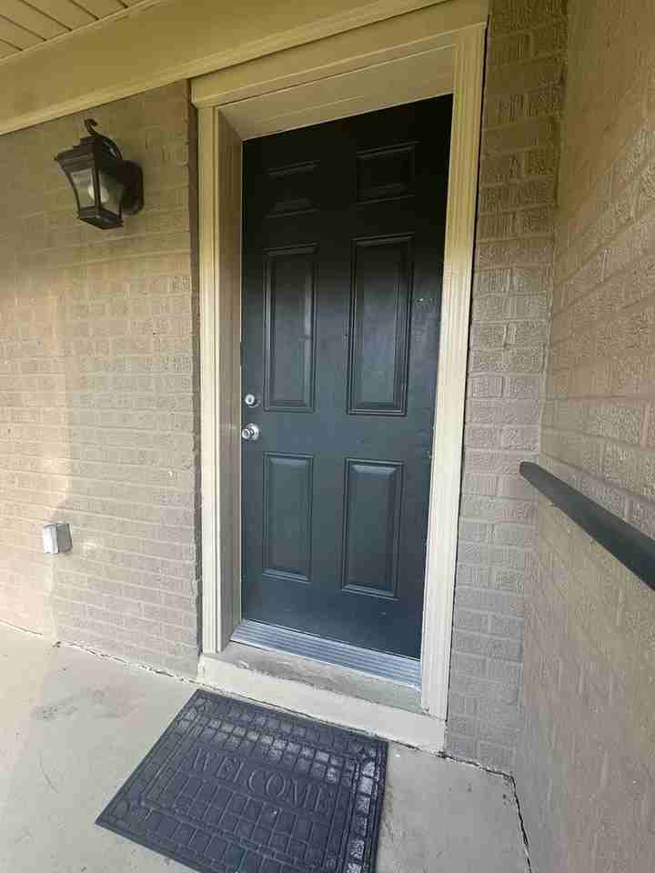 902 Oaklawn Avenue - Photo 3 of 18