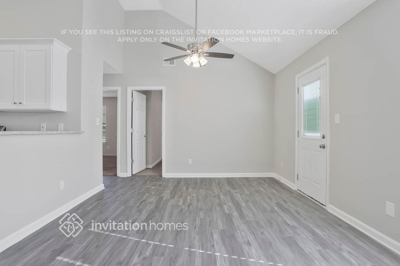 1156 Ruxbury Ct - Photo 5 of 25