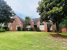 featured image of 1785 Wood Mills Dr E