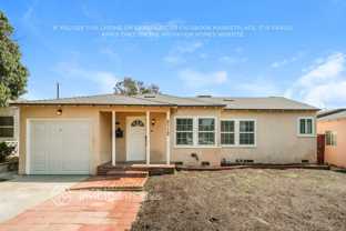 2112 N Screenland Dr - Photo 1 of 1
