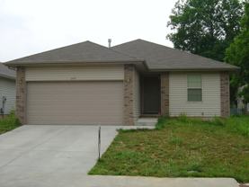2151 N Avenue B - Photo 1 of 1