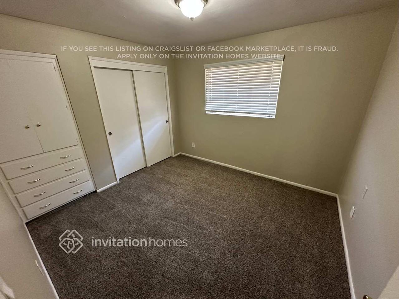 3737 West Lawrence Road - Photo 6 of 12