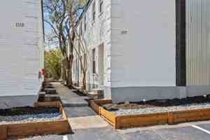 featured image of 1117 N Lbj Dr