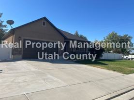 473 W 2070 N - Photo 1 of 1