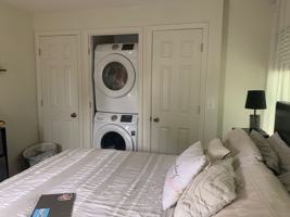 featured image of 1300 S Walnut St #4