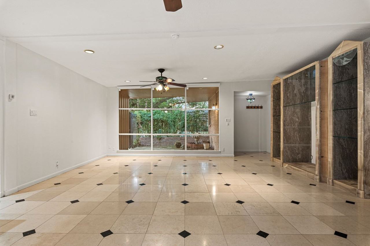 2927 Rockyridge Dr - Photo 7 of 38